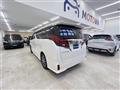 2015 Toyota Alphard