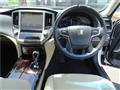 2016 Toyota Crown Hybrid