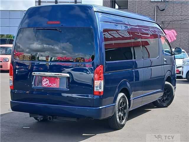 2014 Toyota Hiace