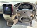 2002 Toyota Grand Hiace