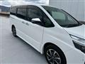 2018 Toyota Voxy