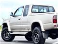2004 Toyota Hilux