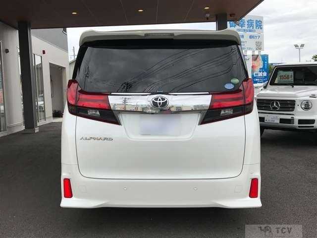 2015 Toyota Alphard