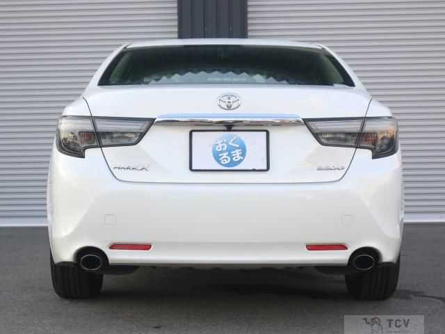 2017 Toyota Mark X