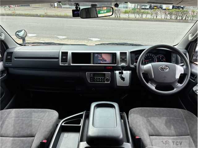 2015 Toyota Hiace