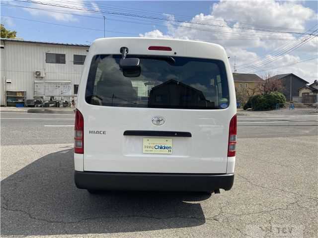 2017 Toyota Hiace Wagon