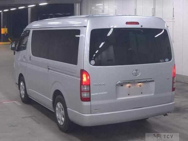 2013 Toyota Hiace Wagon