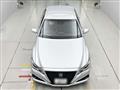 2019 Toyota Crown Hybrid