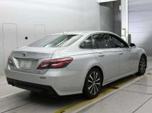 2019 Toyota Crown Hybrid