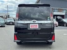 2018 Toyota Voxy