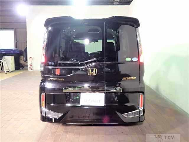 2017 Honda Step WGN