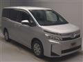 2017 Toyota Voxy
