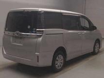 2017 Toyota Voxy