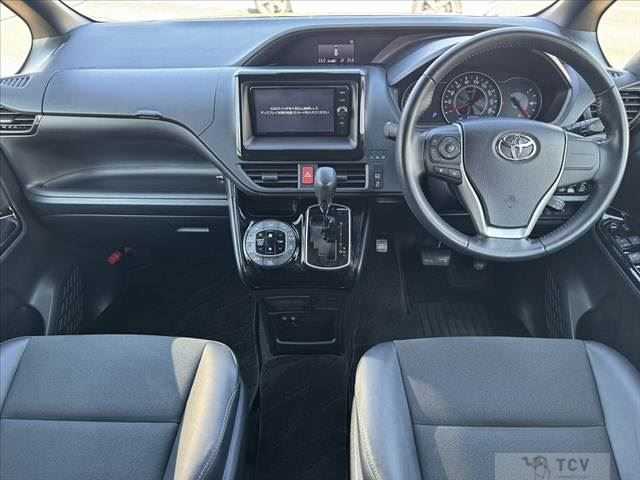 2017 Toyota Noah