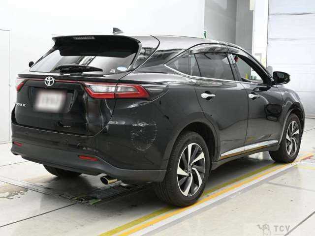 2017 Toyota Harrier