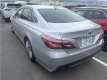2018 Toyota Crown Hybrid