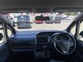 2015 Toyota Noah