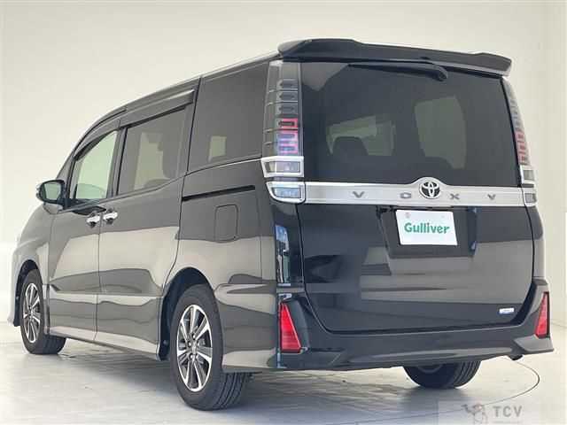 2018 Toyota Voxy