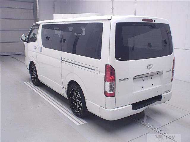 2018 Toyota Hiace