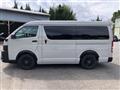 2010 Toyota Hiace
