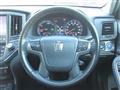 2013 Toyota Crown