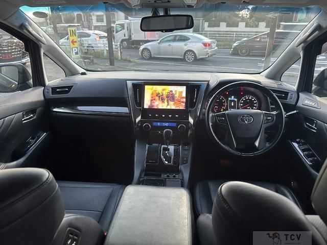 2017 Toyota Vellfire