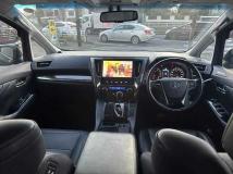 2017 Toyota Vellfire