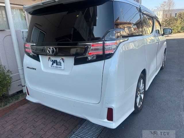 2016 Toyota Vellfire