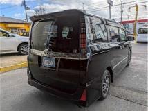 2016 Toyota Voxy