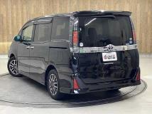 2016 Toyota Voxy