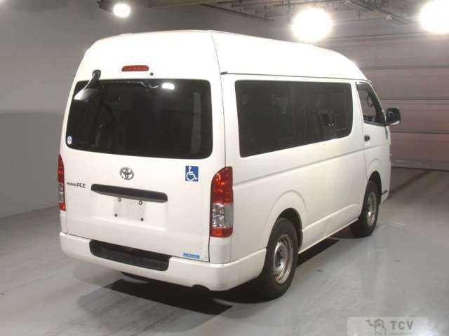 2016 Toyota Regiusace Van