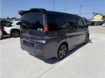 2015 Honda Step WGN