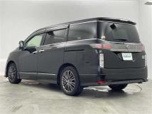 2015 Nissan Elgrand
