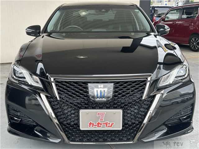 2017 Toyota Crown Hybrid