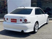 2001 Toyota Altezza