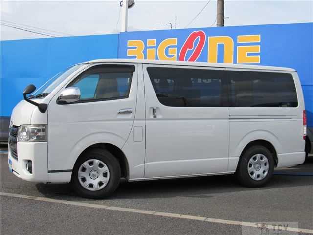2015 Toyota Regiusace