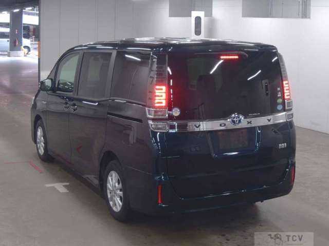 2018 Toyota Voxy