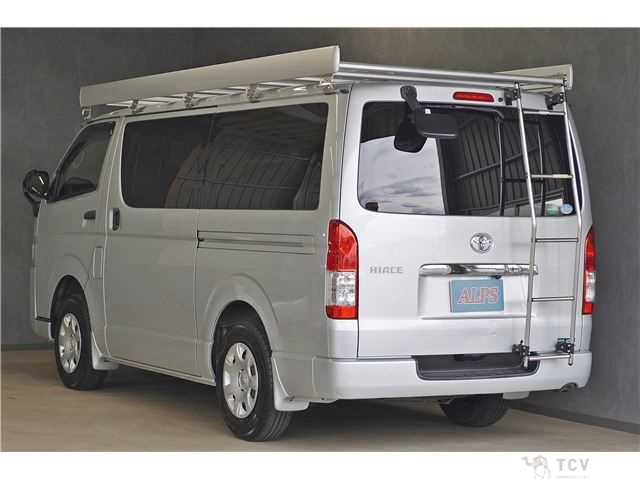 2017 Toyota Hiace