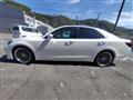 2015 Toyota Crown