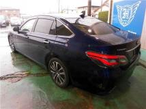 2019 Toyota Crown Hybrid
