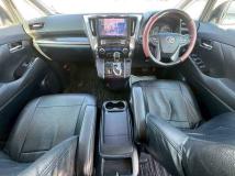 2015 Toyota Vellfire