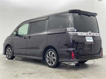 2017 Toyota Voxy