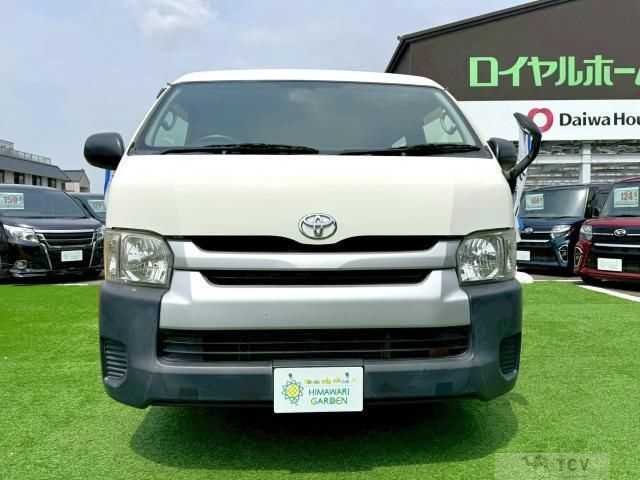 2014 Toyota Hiace Wagon