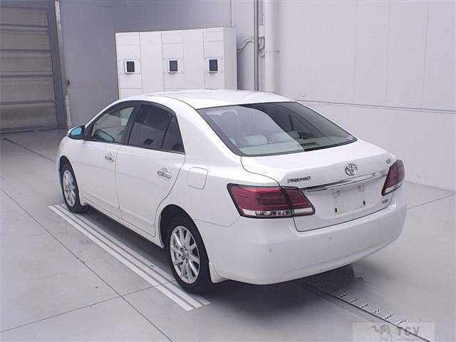 2018 Toyota Premio