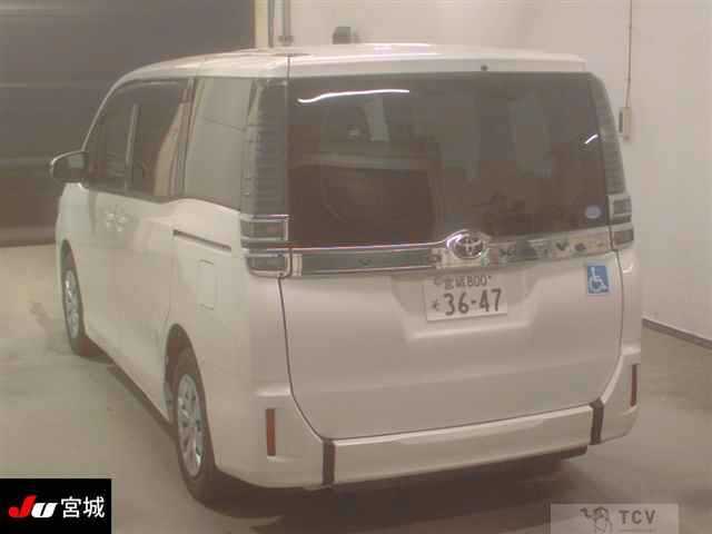 2019 Toyota Voxy