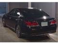 2013 Toyota Crown