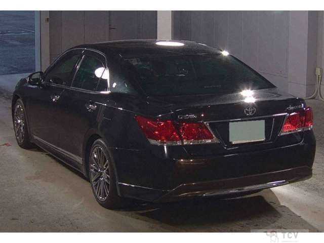 2013 Toyota Crown