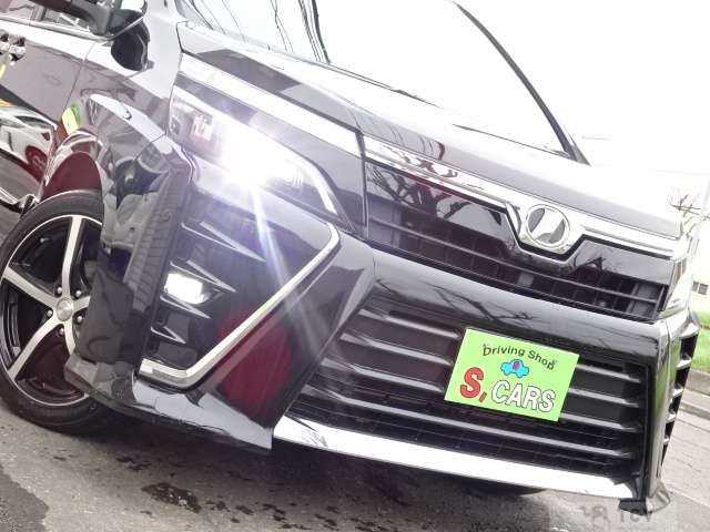 2017 Toyota Voxy
