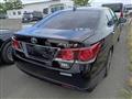 2015 Toyota Crown Hybrid