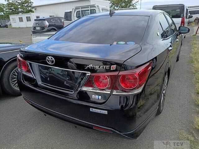 2015 Toyota Crown Hybrid